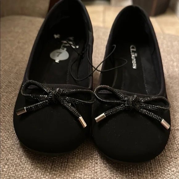 Chinese Laundry Black Faux Suede Ballet wedge with Bow - Picture 2 of 8